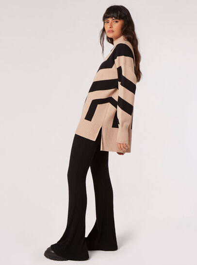 Oversized Geometric Stripe Jumper