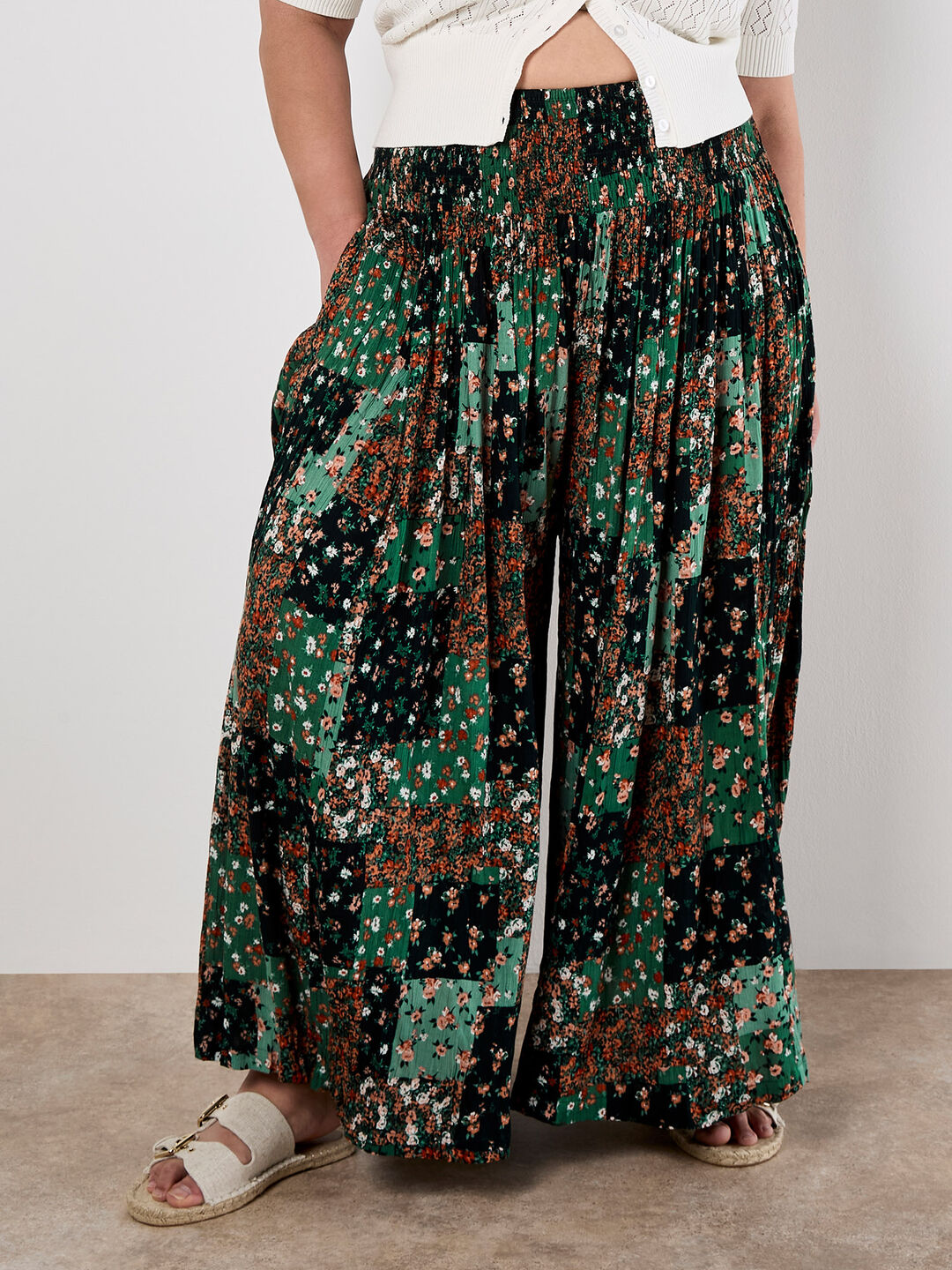 Floral Patchwork Crinkle Wide-Leg Trousers