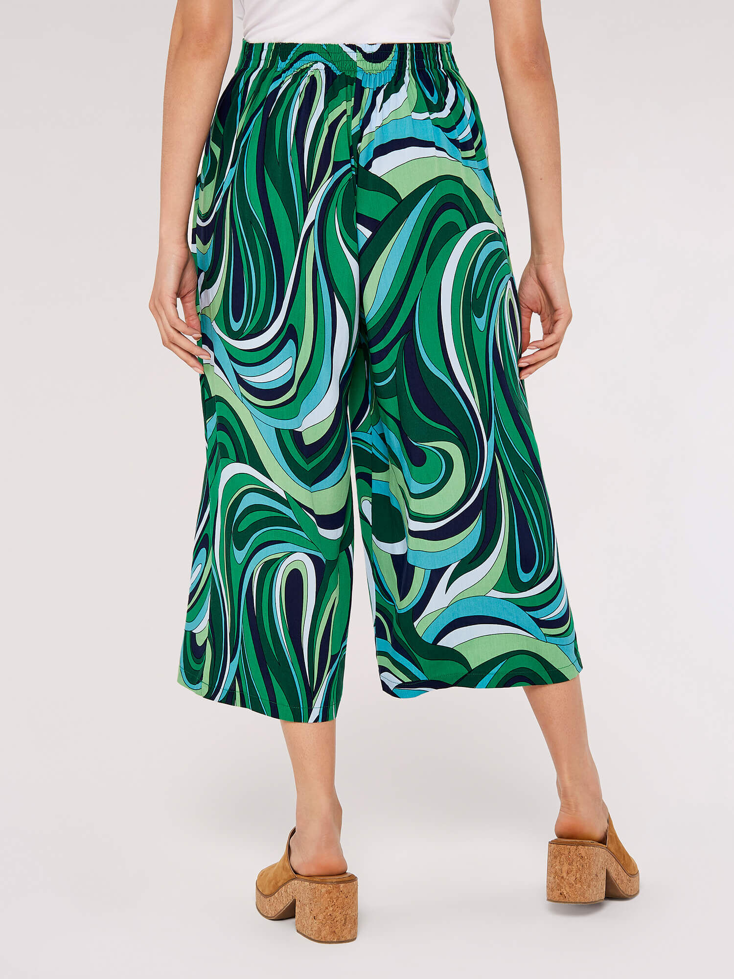 Green culotte pants top