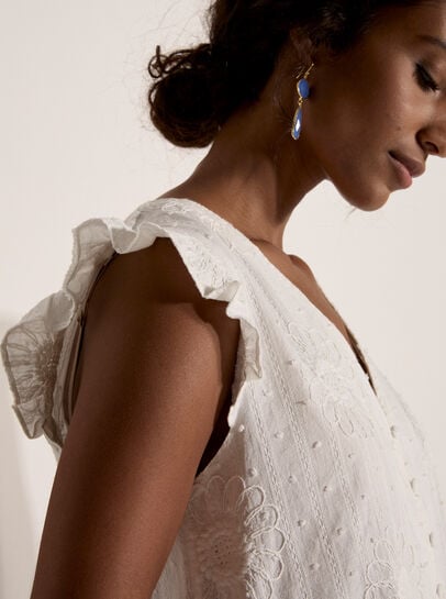 Daisy Embroidered Blouse