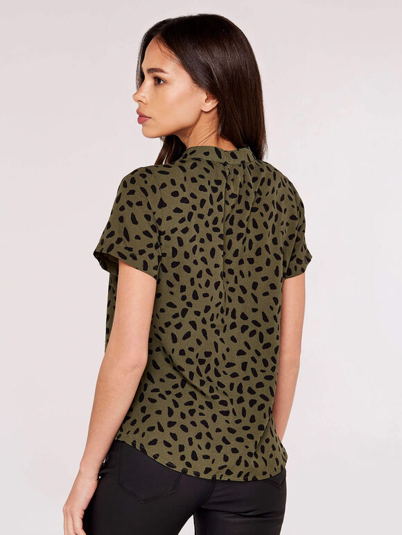  Pebble V Neck Top, Khaki, large