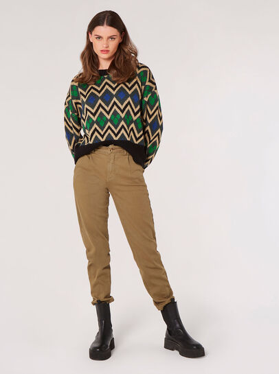 Geometric Chevron Jumper