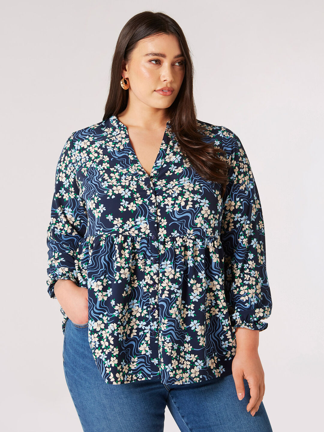 Image of Curve Floral Swirl Blouse