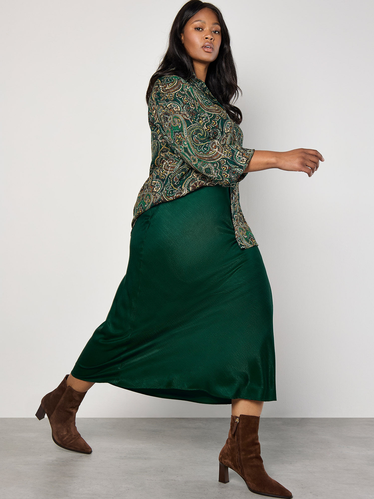 Curve Satin Bias Midi Skirt Apricot Clothing