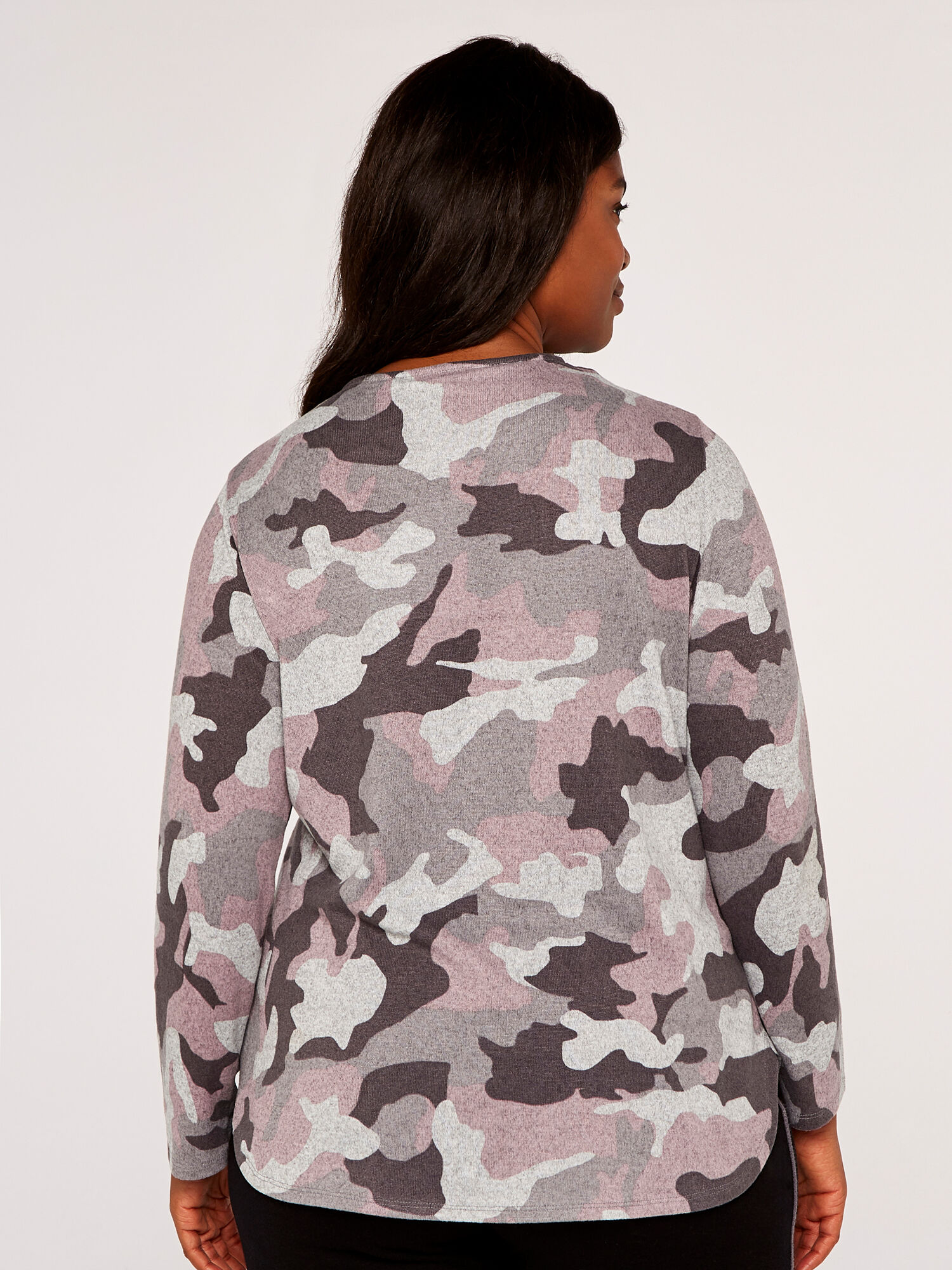 Womens camo sweatsuit deals