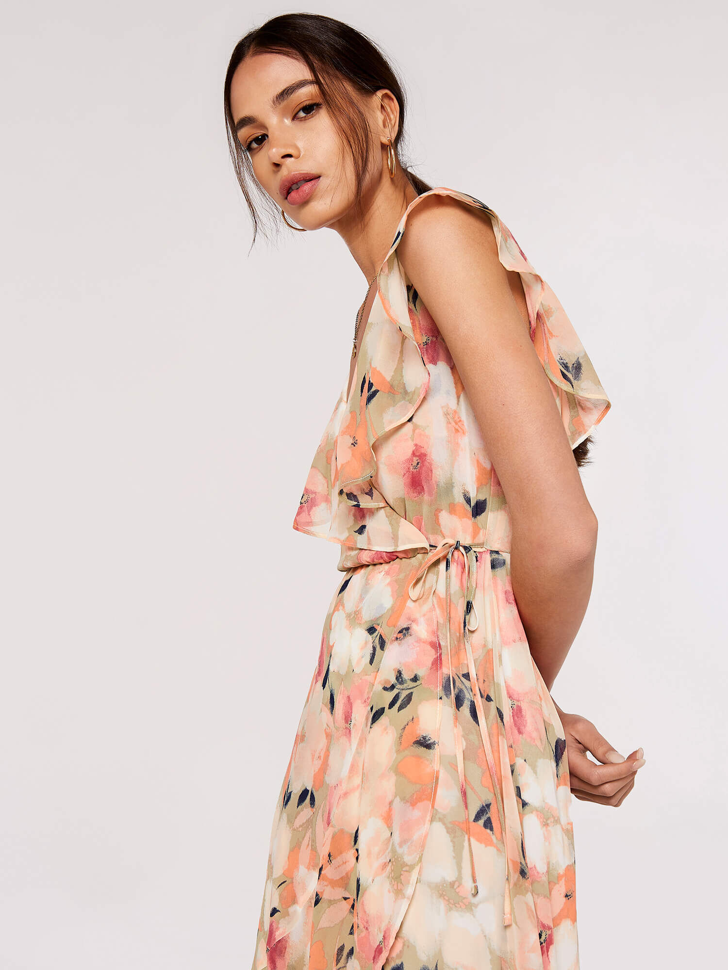 Ruffle detail 2025 wrap dress