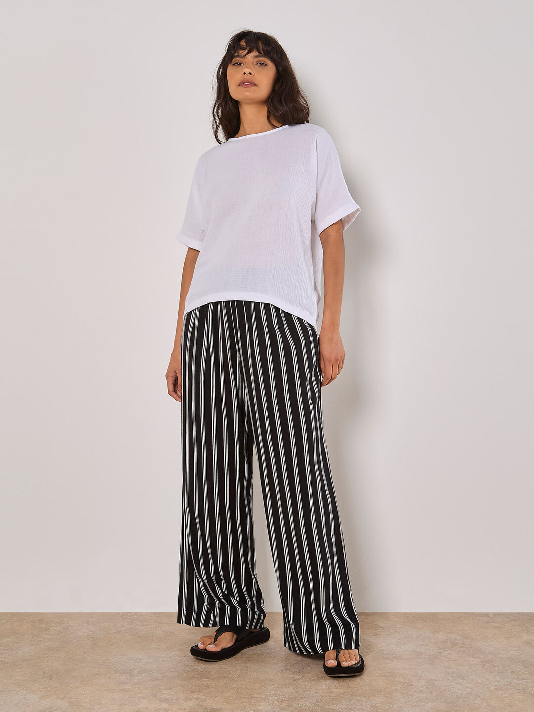 Image of Textured Cotton Button Back T-Shirt