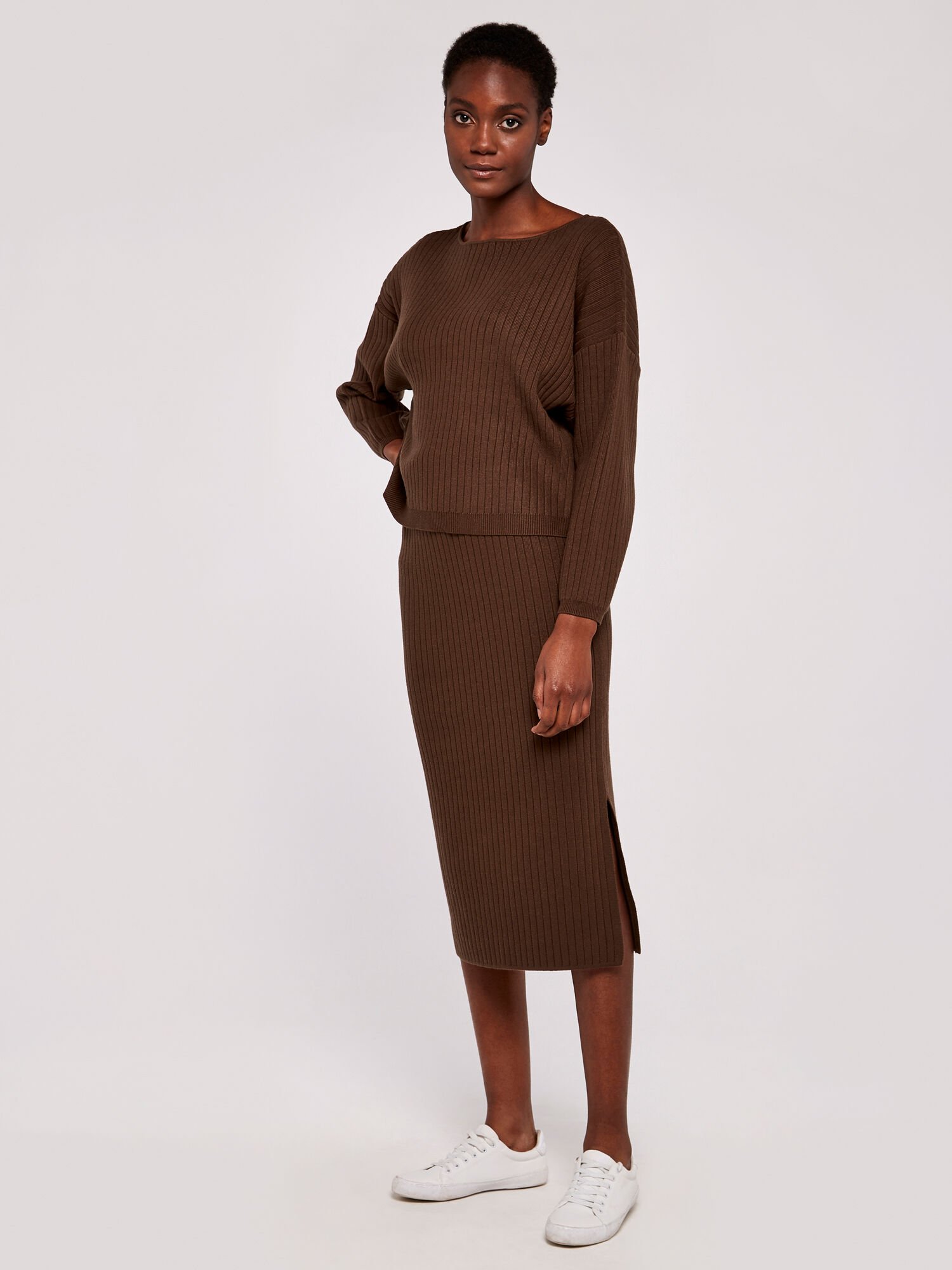 Ribbed Knit Midi Skirt Apricot Clothing