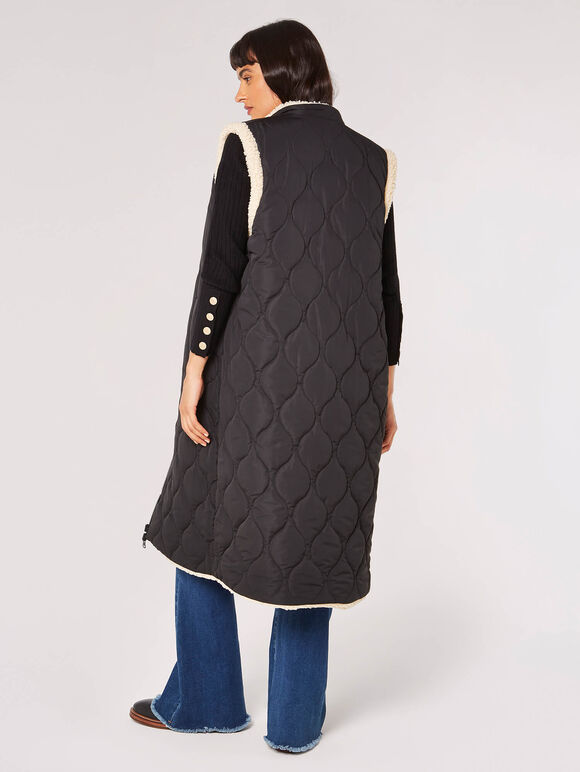 Reversible Longline Quilted Borg Gilet, Black, large