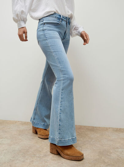 Mid-Rise Flare Jeans 