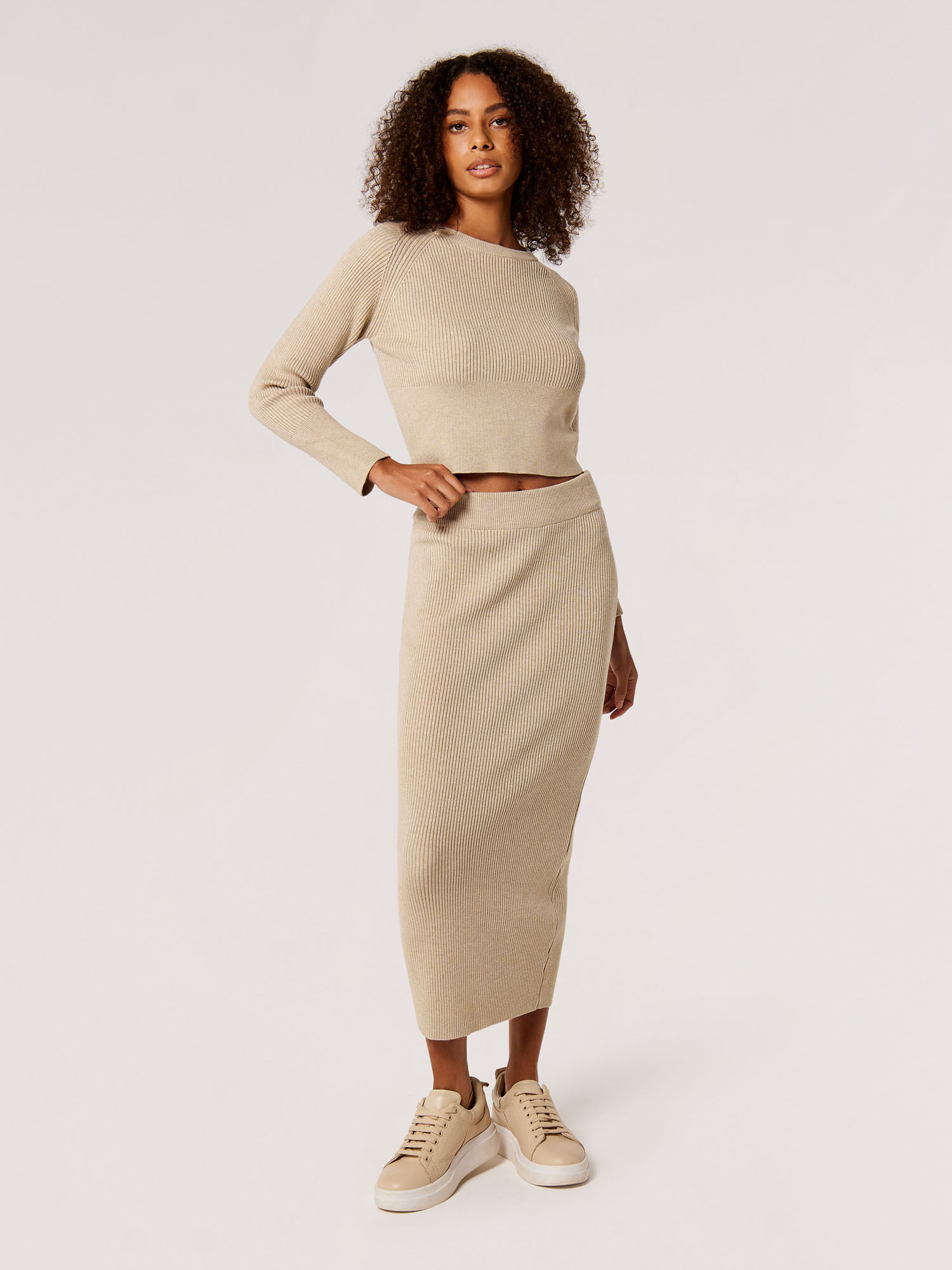 Knitted beige skirt store