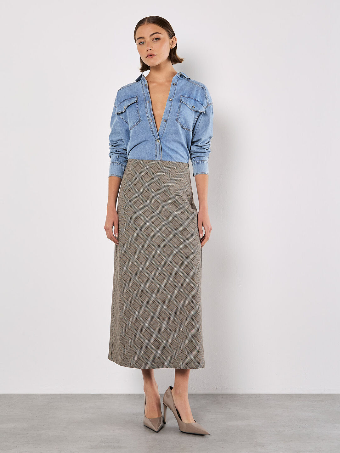 Image of Heritage Check Bias Maxi Skirt