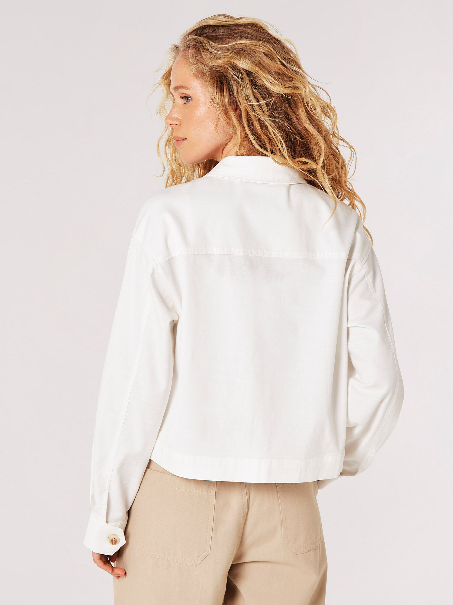 Lightweight white jacket hot sale