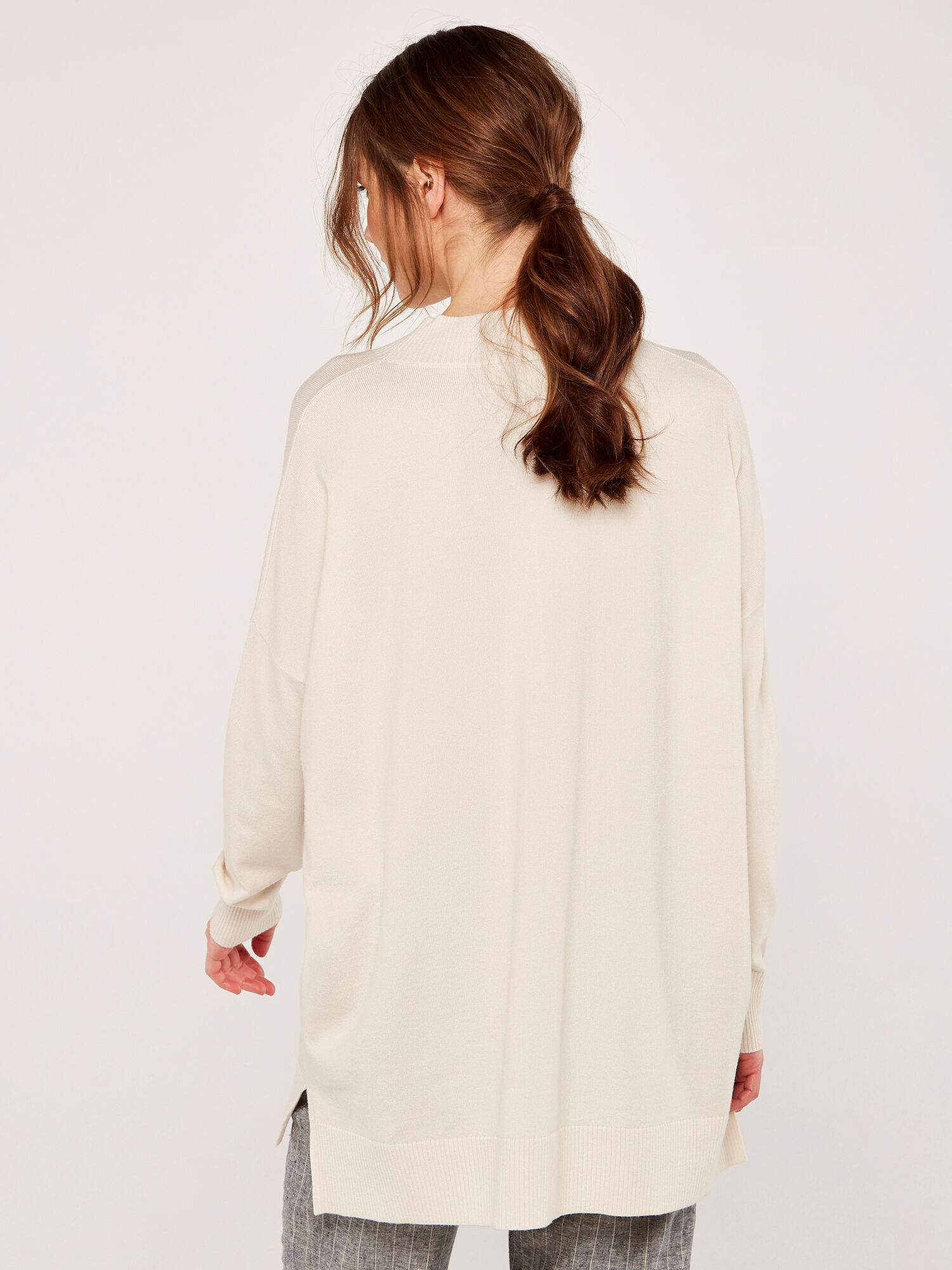 Oversized sweater on sale with pockets