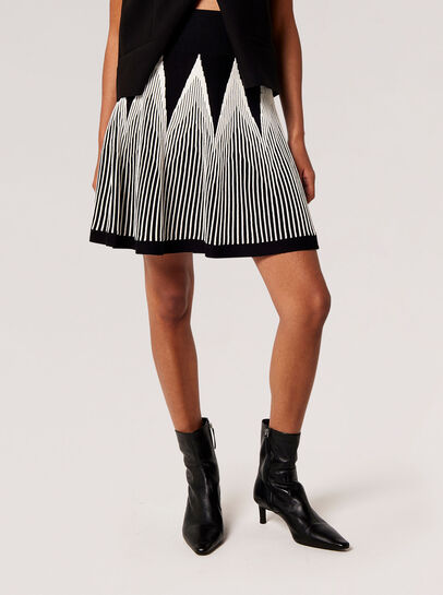 Geometric Knit Mini Skirt