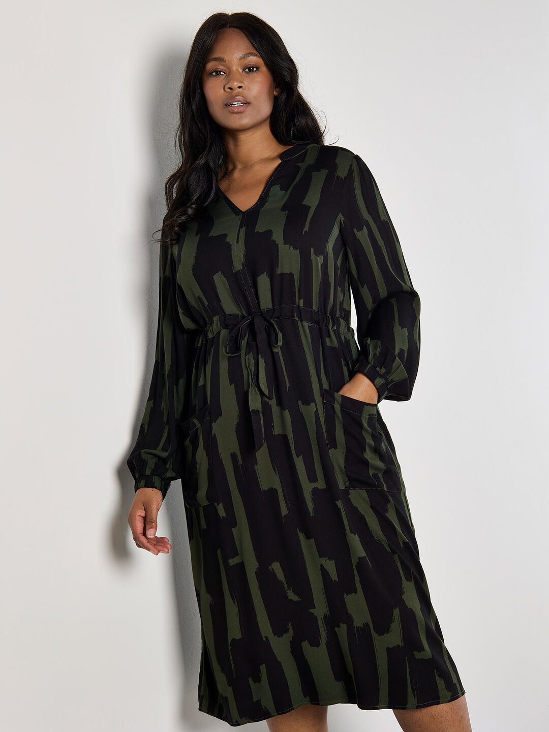 Image of Curve Abstract Lines Midi Dress