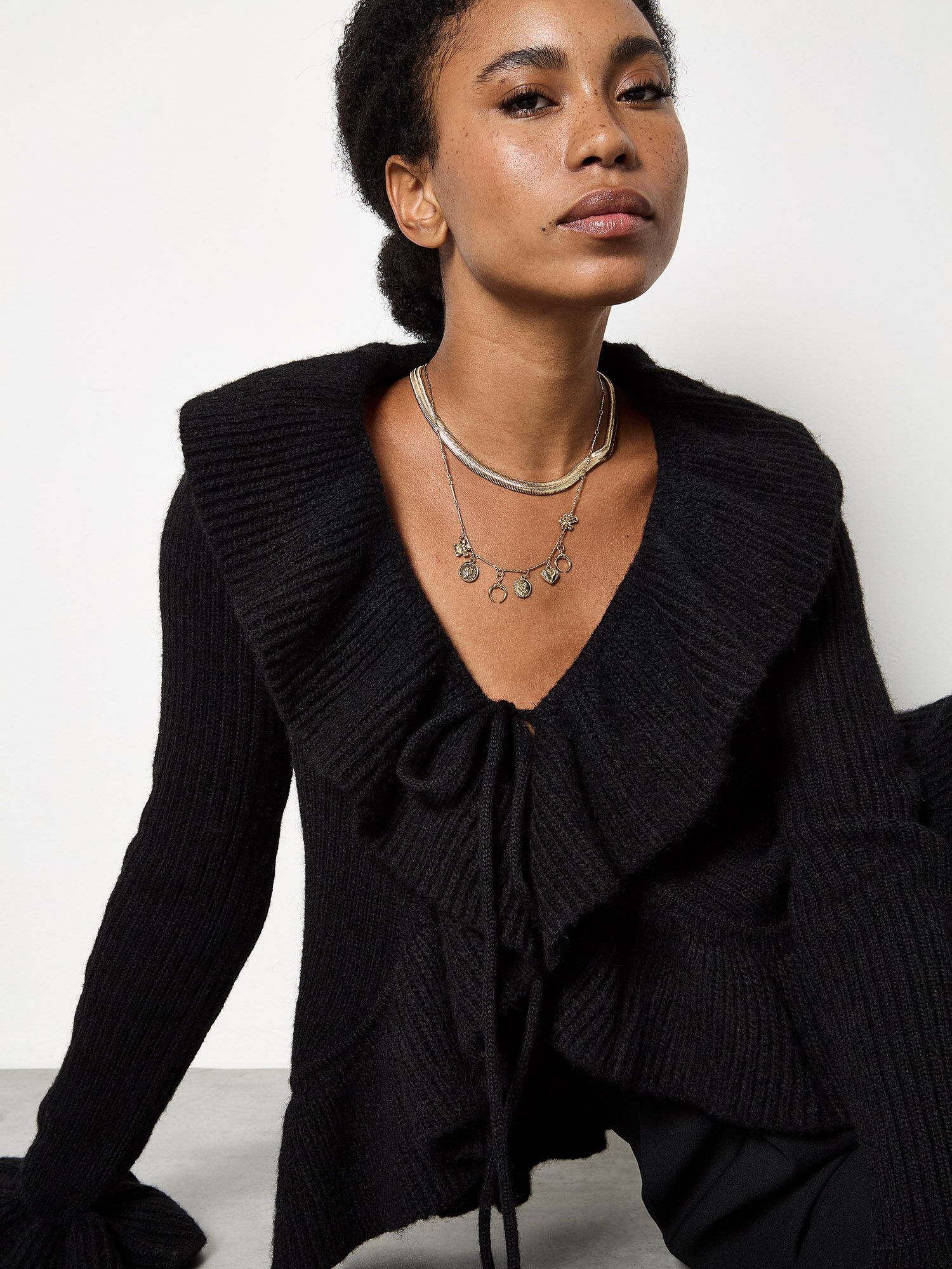 Ruffle Ribbed Knit Cardigan | Apricot Clothing