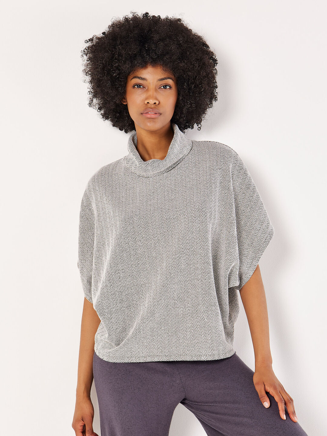 Image of Batwing Chevron Knitted Top