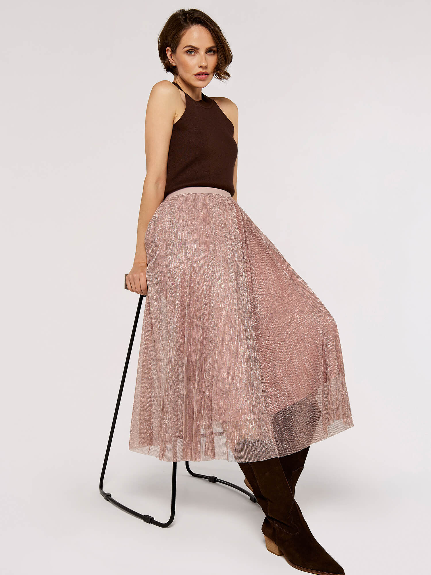 Pink pleated midi skirt uk deals