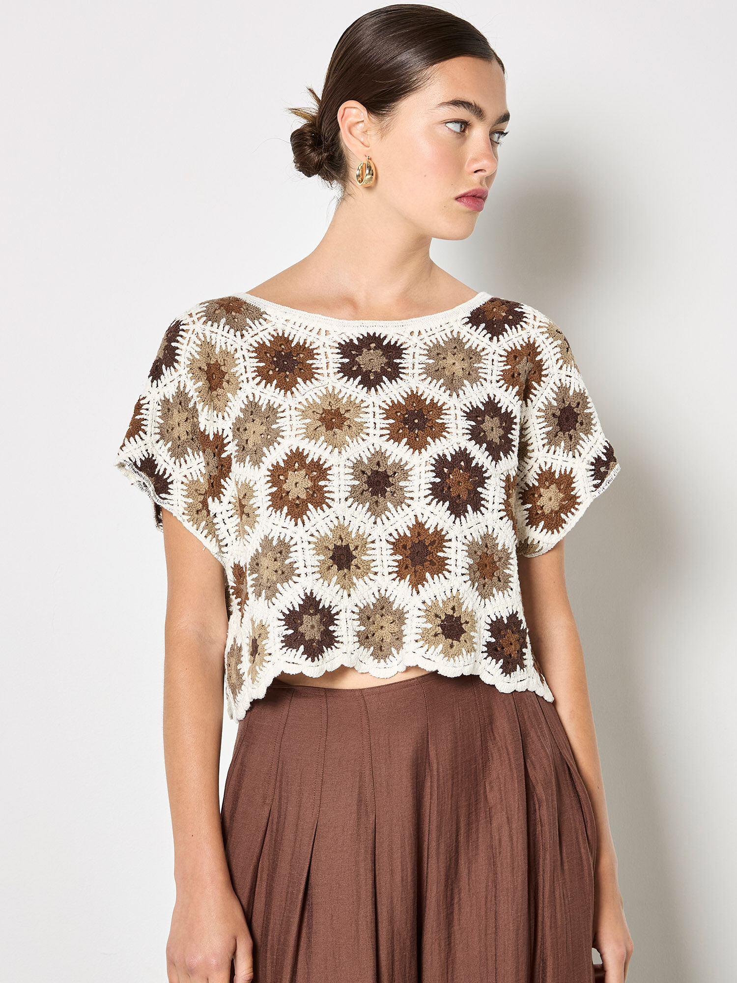 Hexagon Floral Cotton Crochet Top | Apricot Clothing