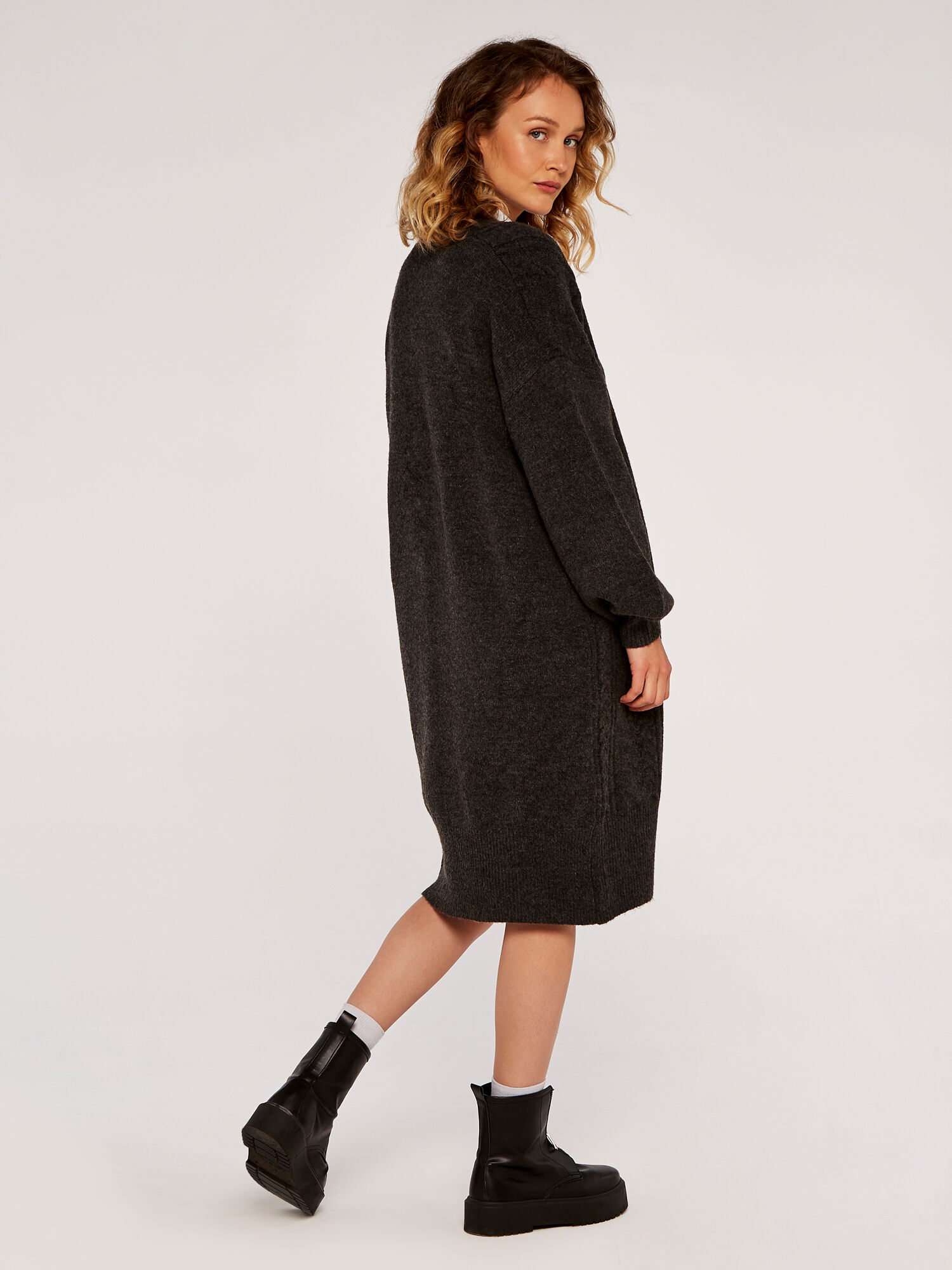 Black knitted coatigan store