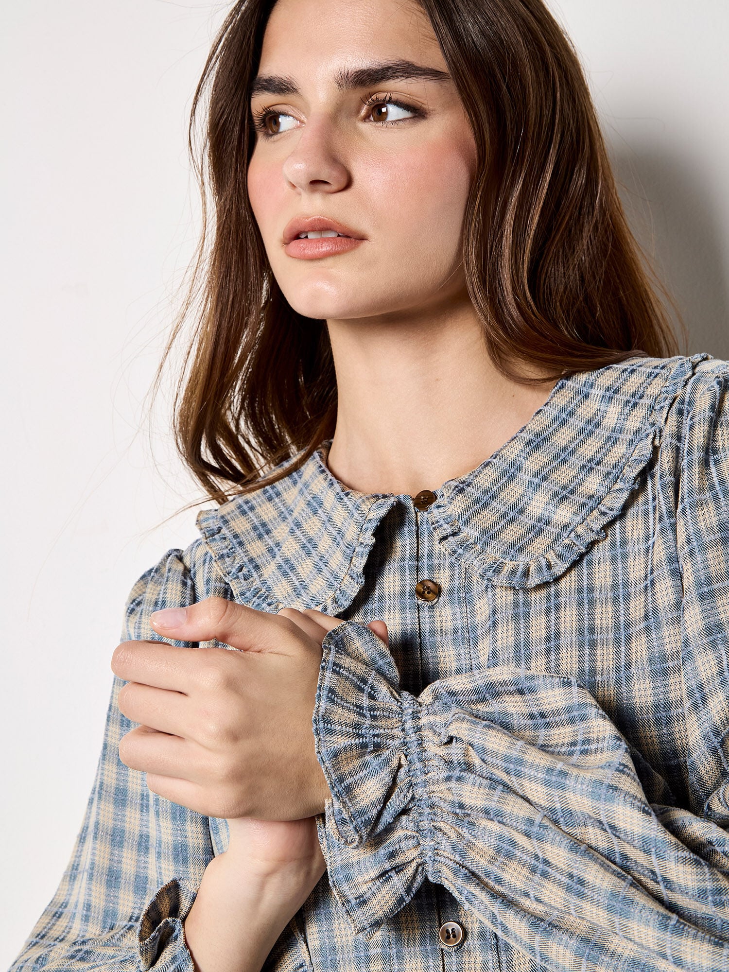 Chenille Check Ruffle Collar Shirt | Apricot Clothing