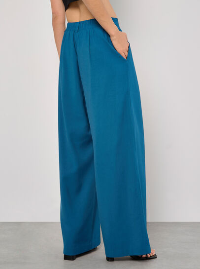 Soft Tailored Wide Leg Trousers