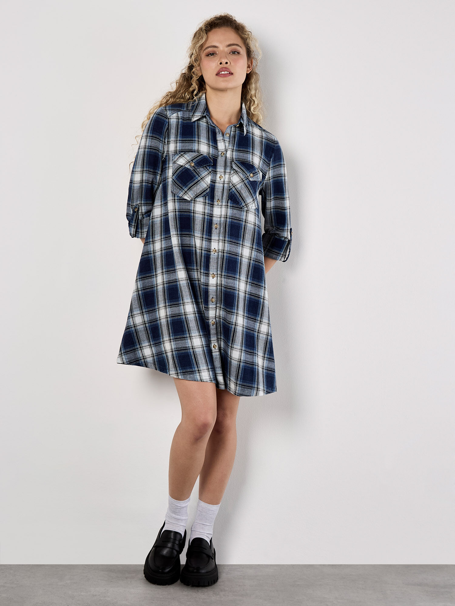 新品 Herlipto Checked Shirt Mini Dress Washed Check Western Shirt Mini Dress | Apricot Clothing