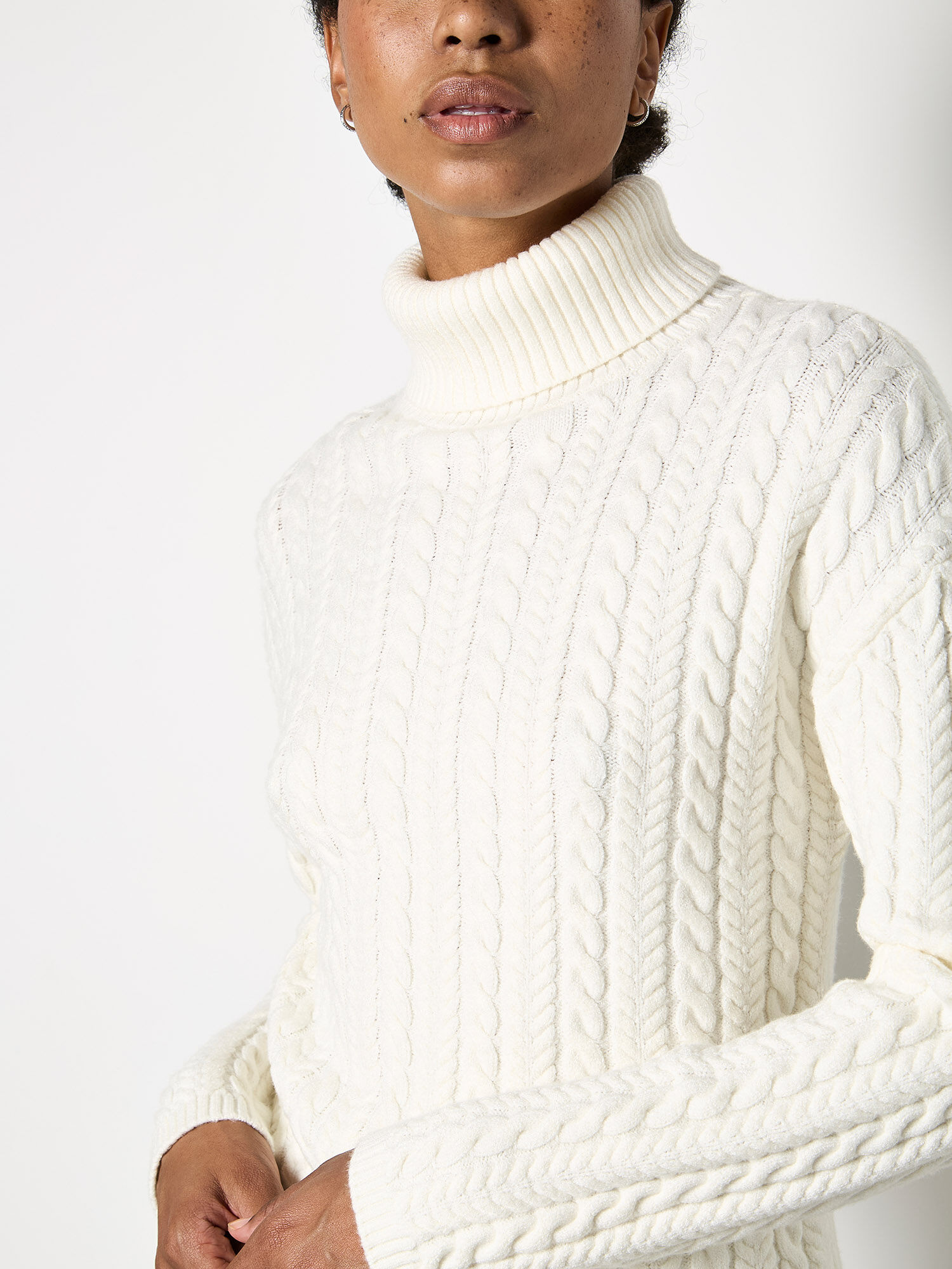 Turtle Neck Cable Front Jumper | Apricot Clothing