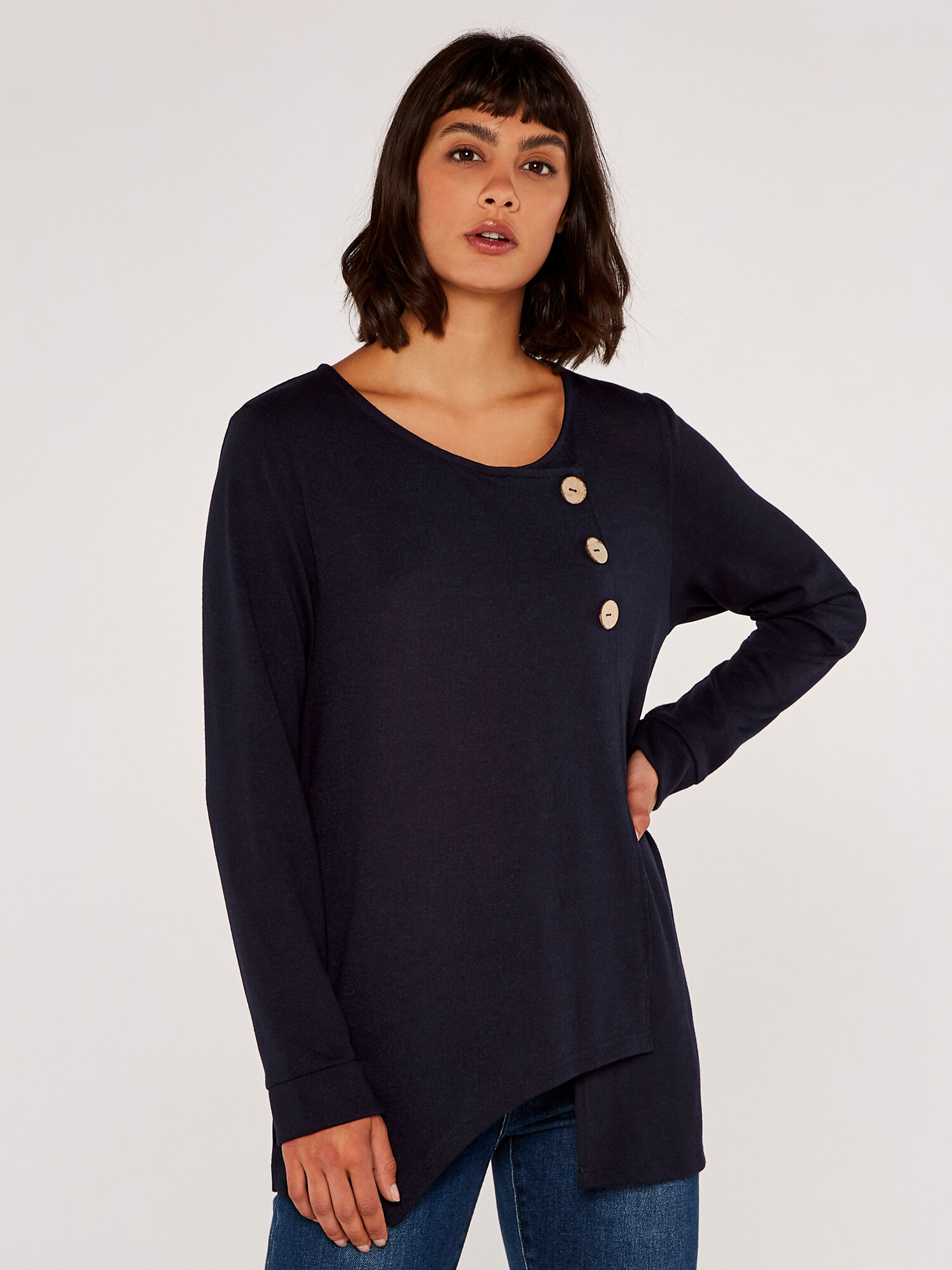 Long sleeve store with buttons