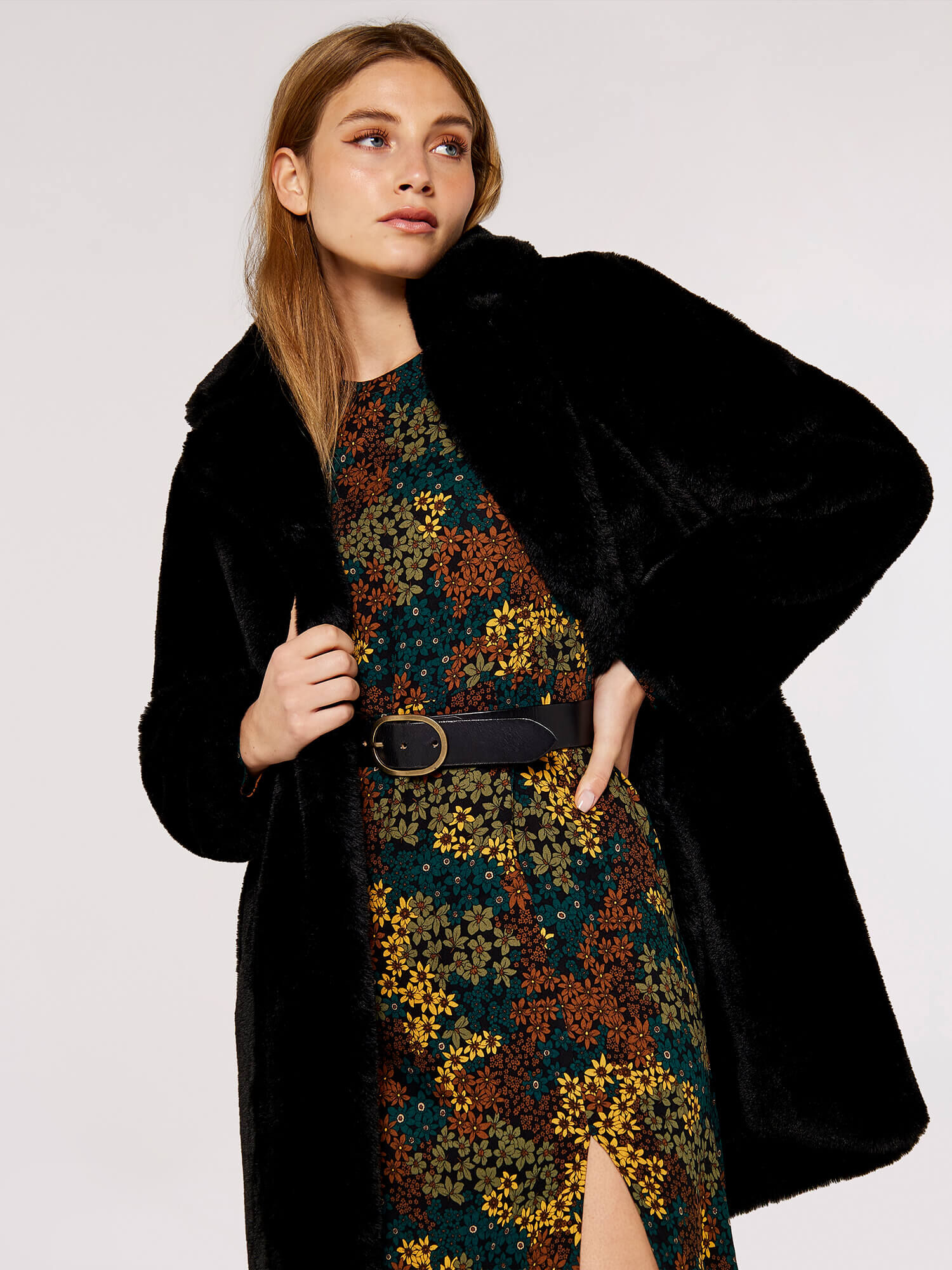 Soft faux fur coat zara top