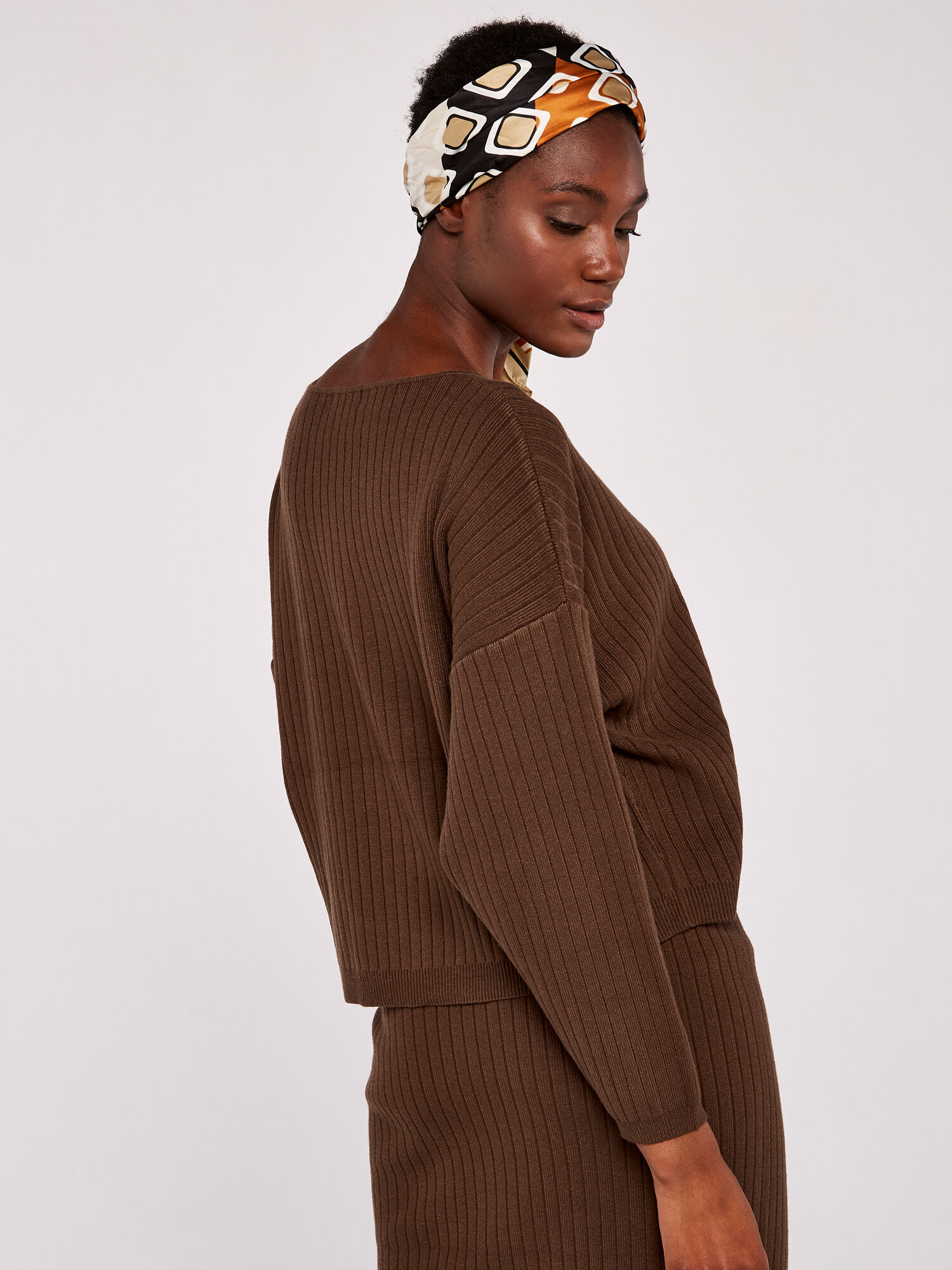 Long shop knit jumpers