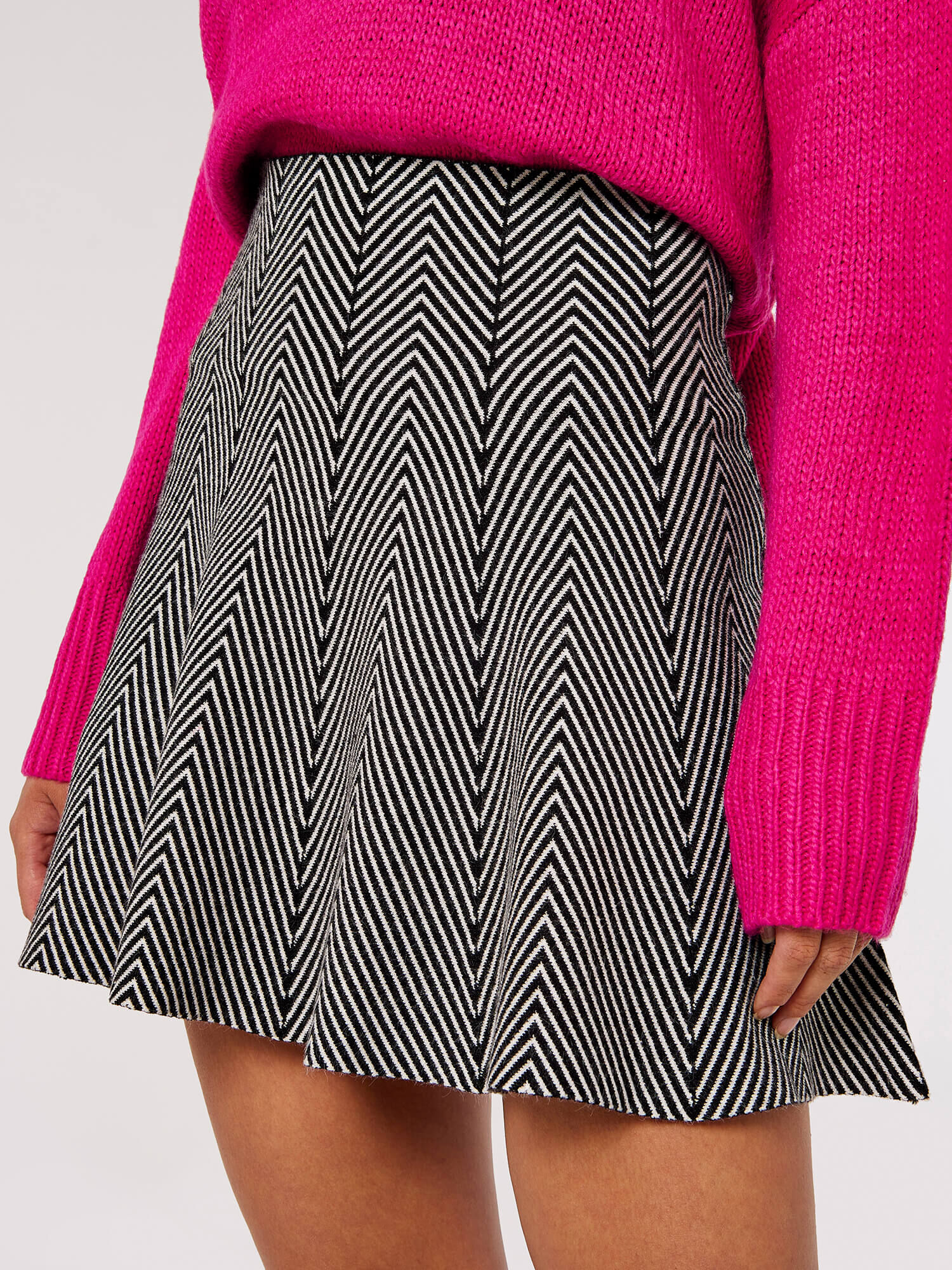 Black and deals white rara skirt