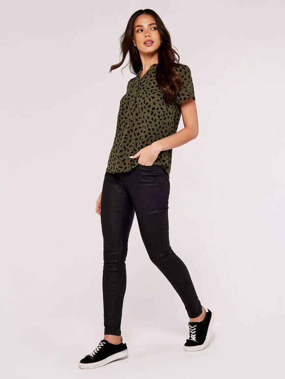  Pebble V Neck Top, Khaki, large
