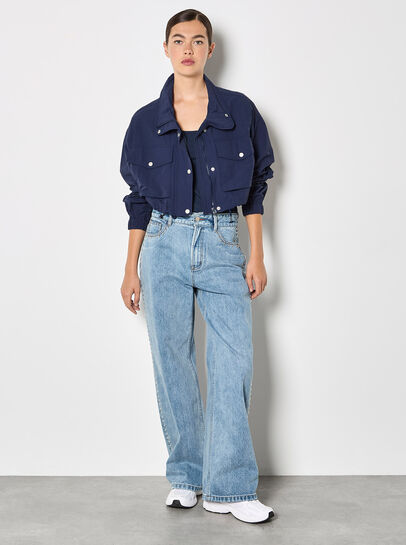 Sporty Cropped Jacket