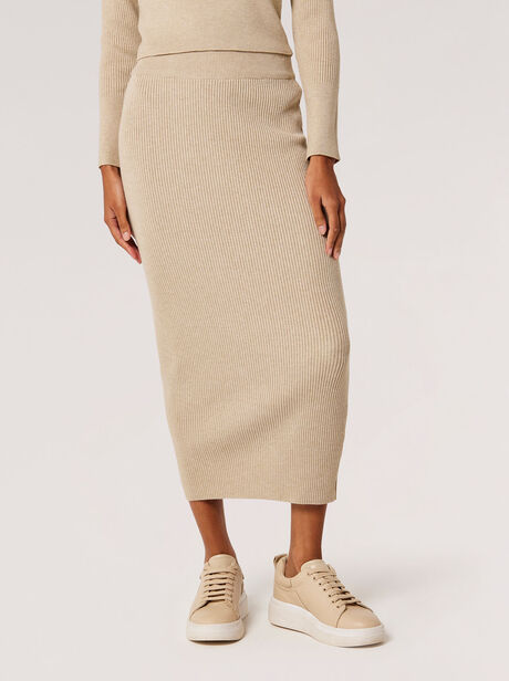 Ribbed Knit Midaxi Skirt