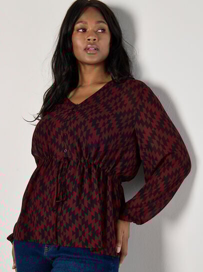 Curve Geo Print Chiffon Blouse