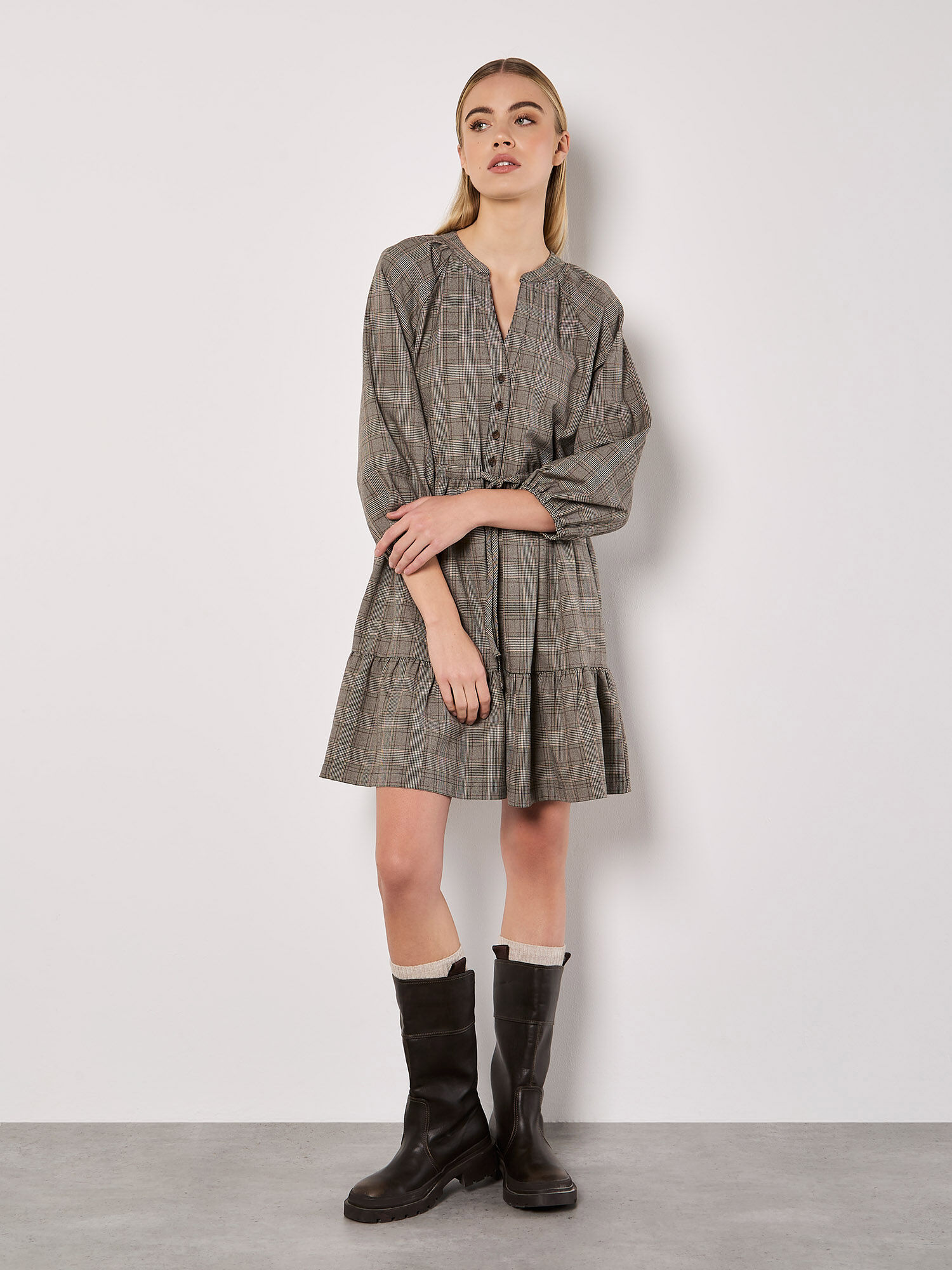Black dress grey boots outlet