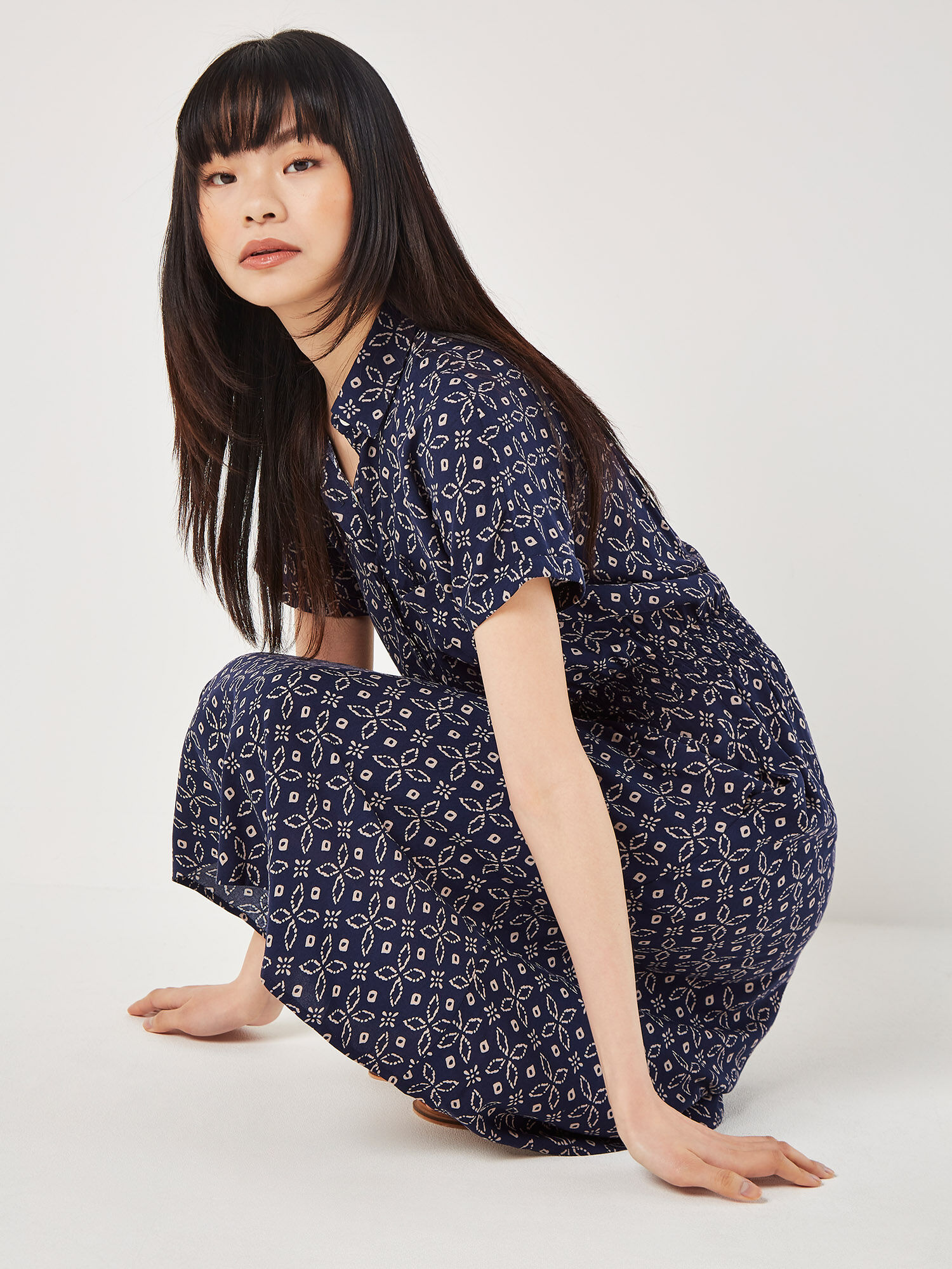 Batik Tile Shirt Midi Dress Apricot Clothing
