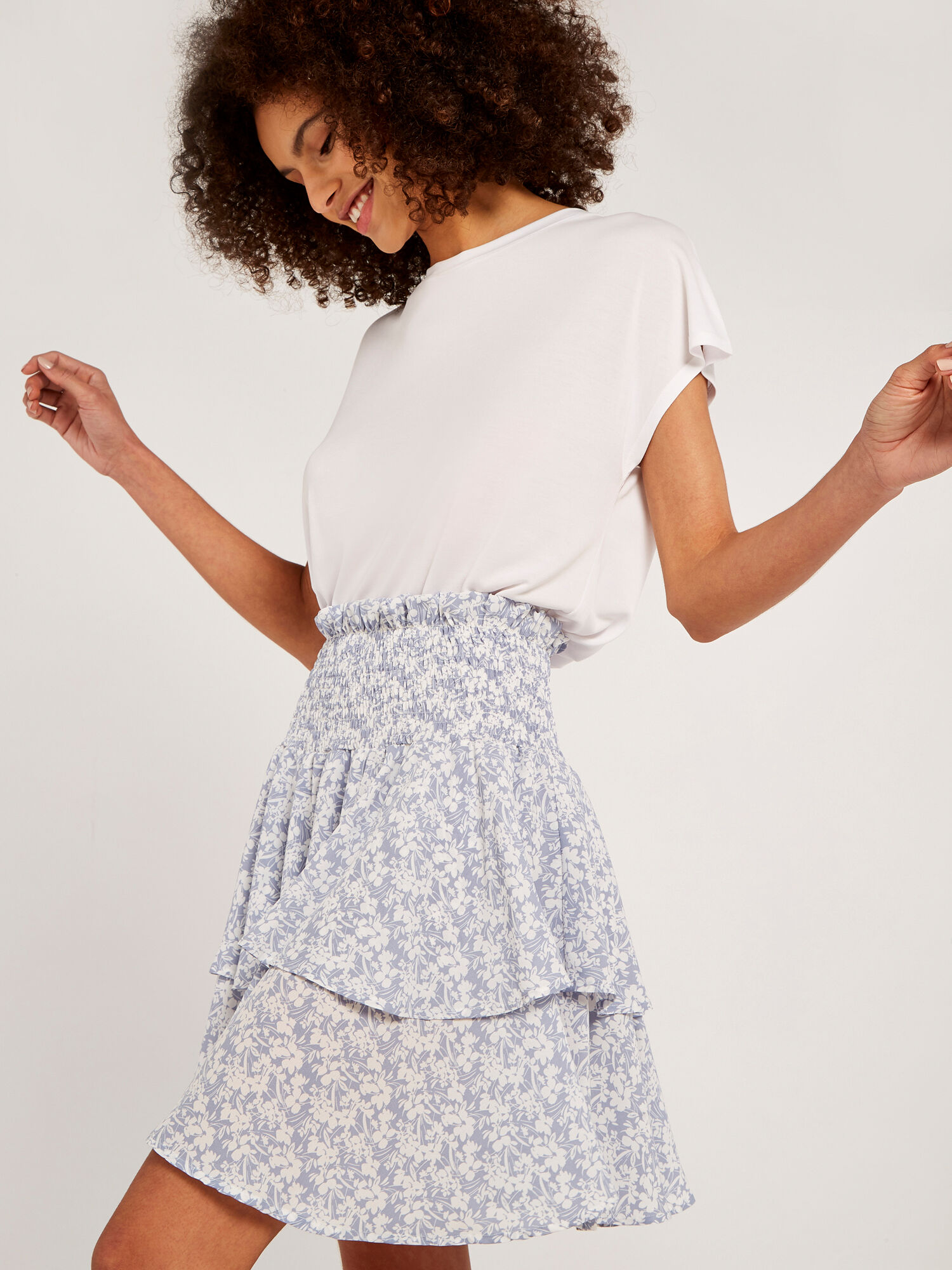 Floral mini deals skirt blue