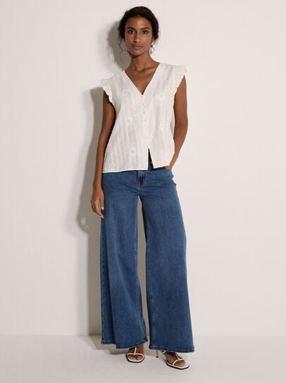 Daisy Embroidered Blouse