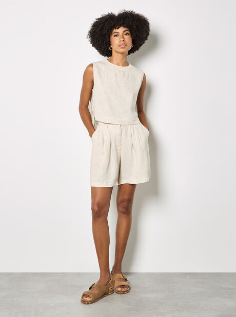 Linen Blend Pleated Mini Shorts