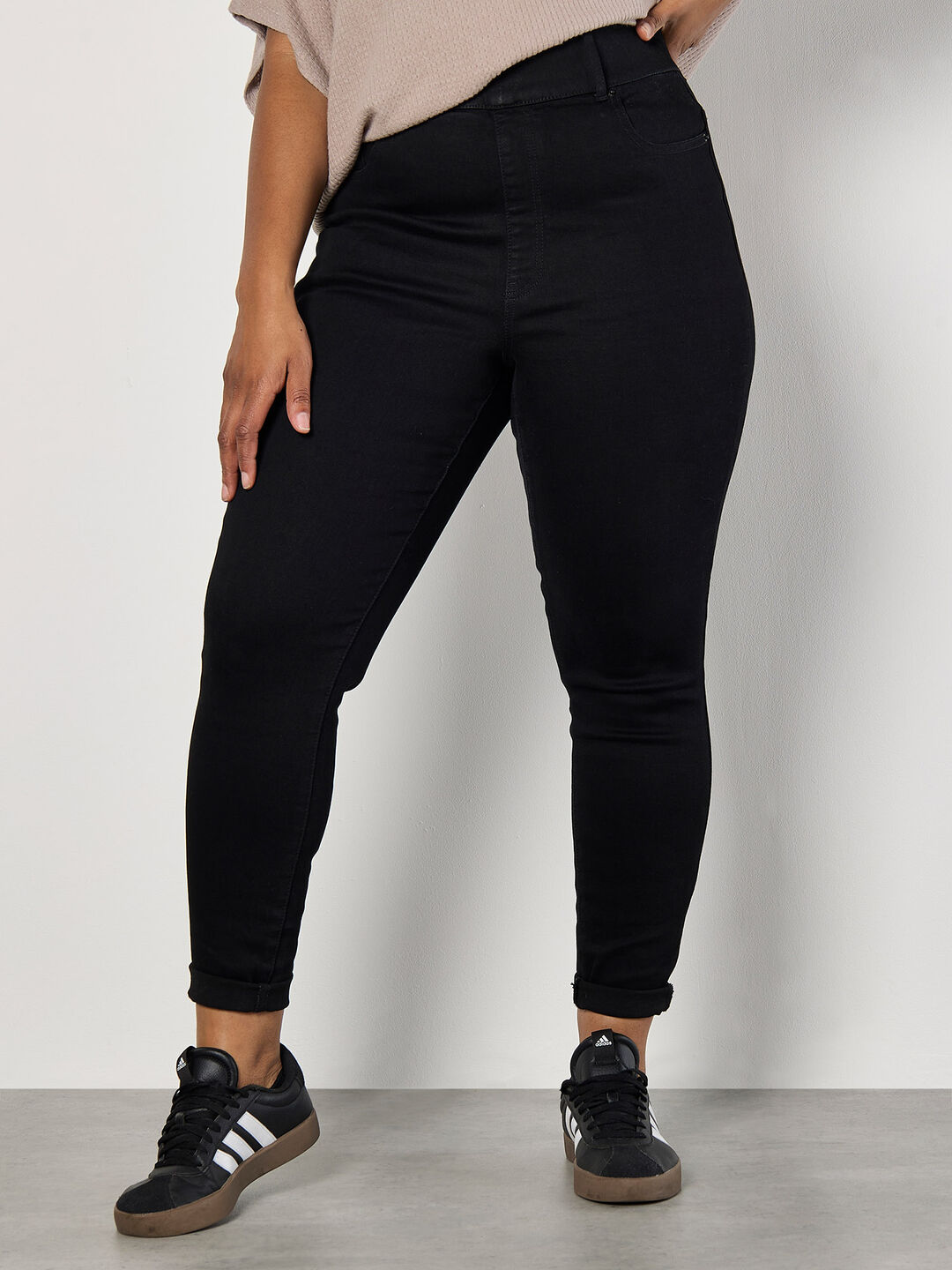 Image of Curve Grace High-Waist Jeggings