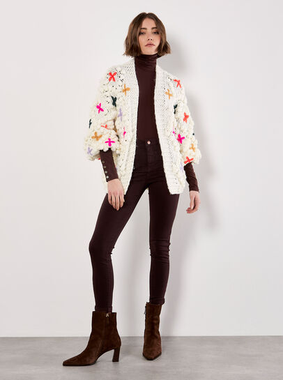 Chunky Knit 3D Flower Cardigan