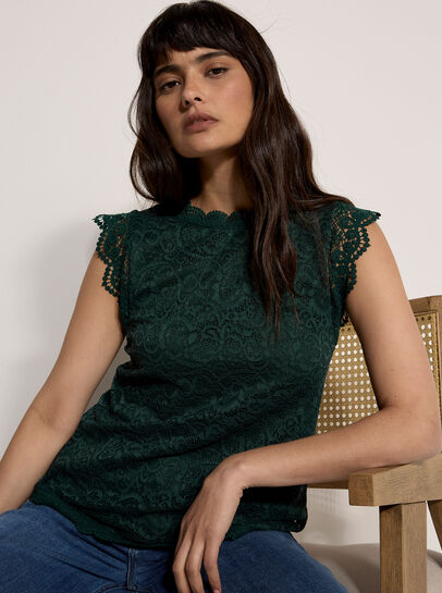 Lace Scallop Hem Blouse