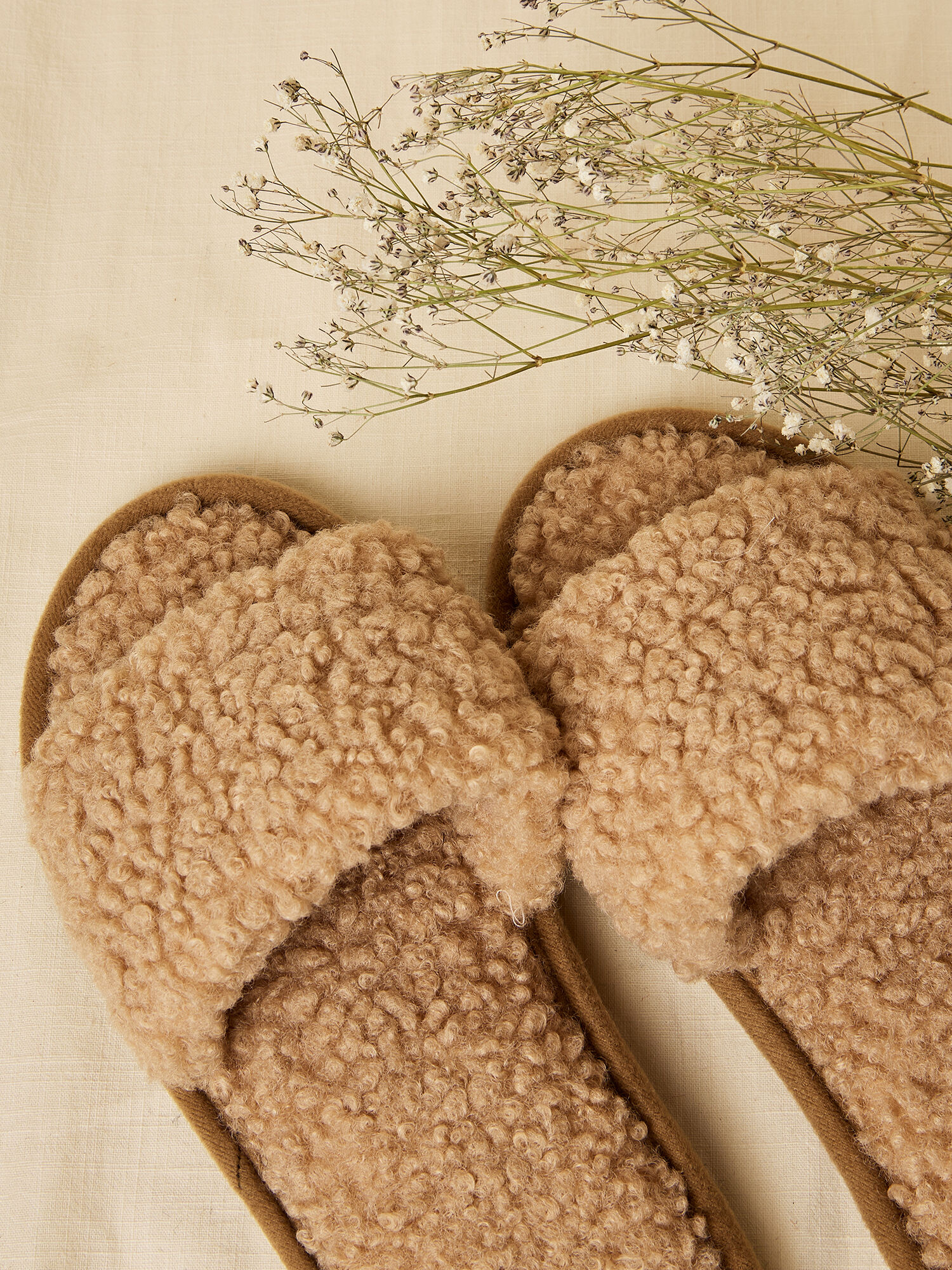 Borg slider top slippers