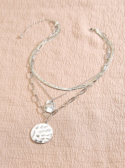 Silver Tone Layered Pendant Necklace