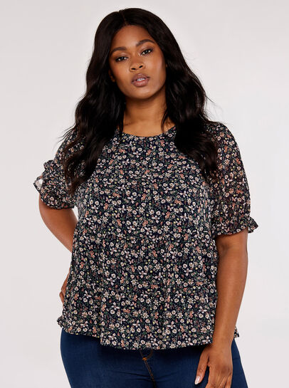 Curve Floral Ruffle Tiered Top