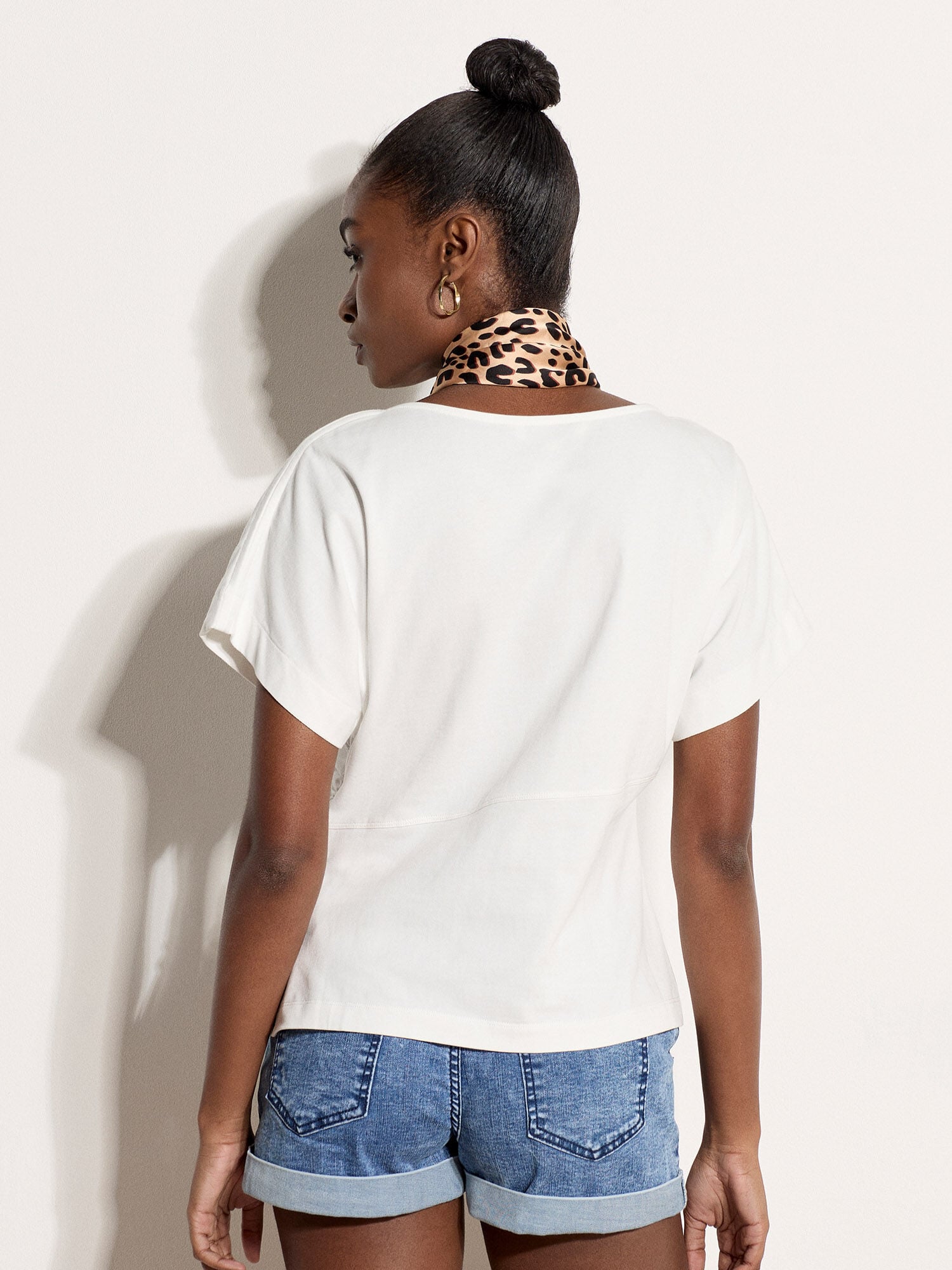 Asymmetric Hem Jersey T-Shirt | Apricot Clothing