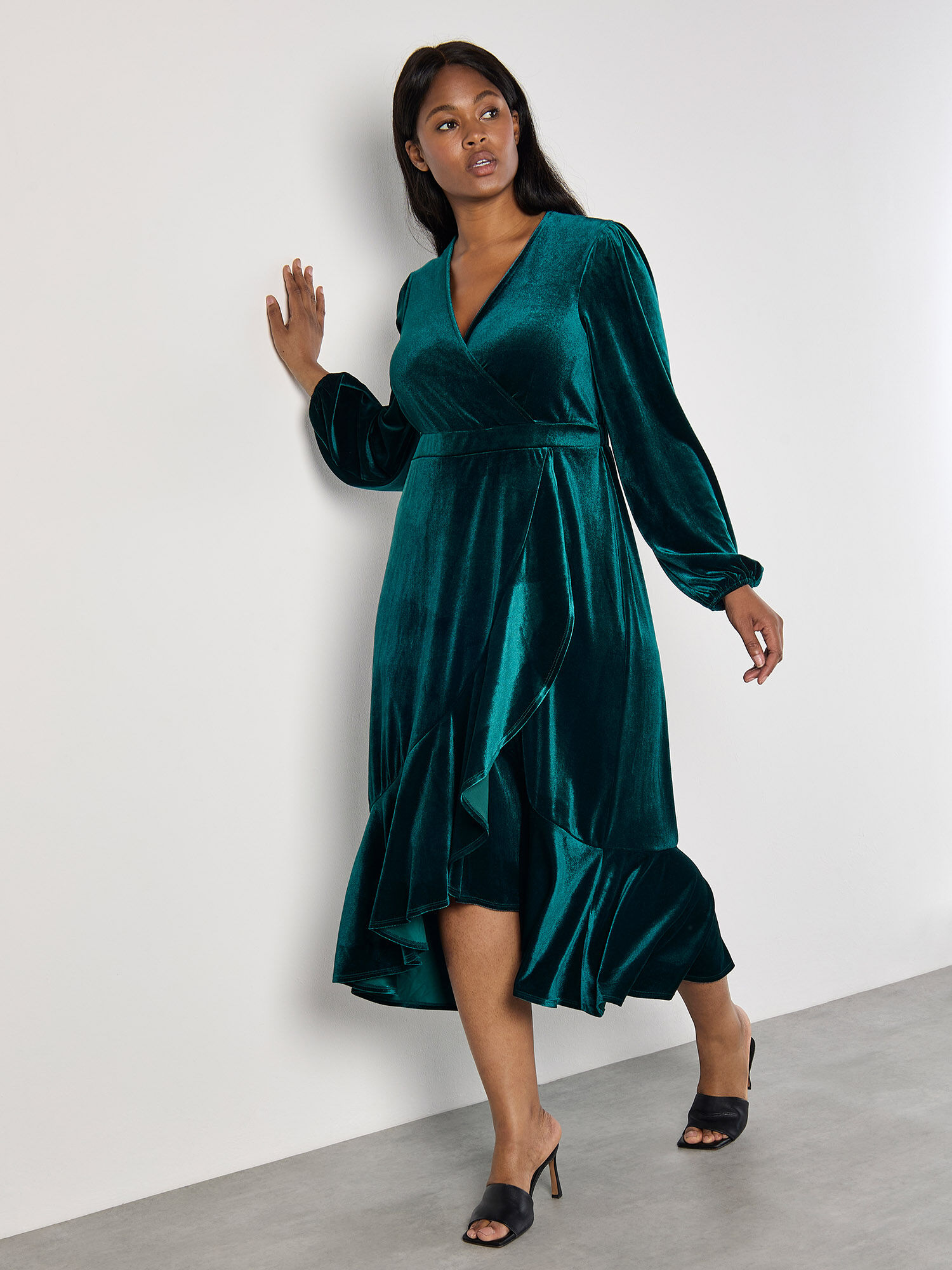 Curve Velvet Wrap Midi Dress Apricot Clothing